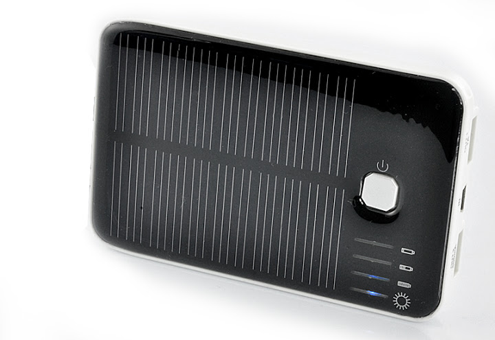 Batteria a ricarica solare per iPad